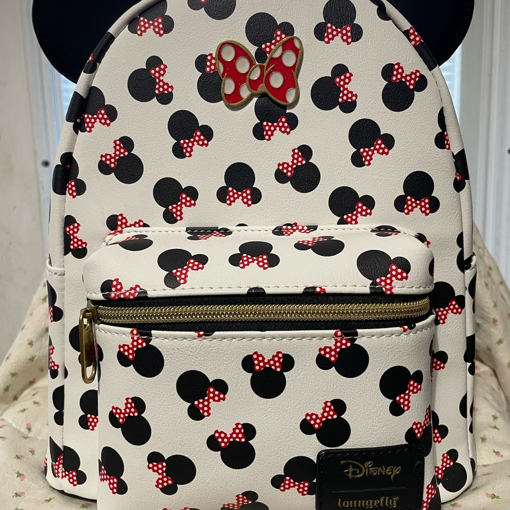 Loungefly Minnie Mouse mini Backpack ST